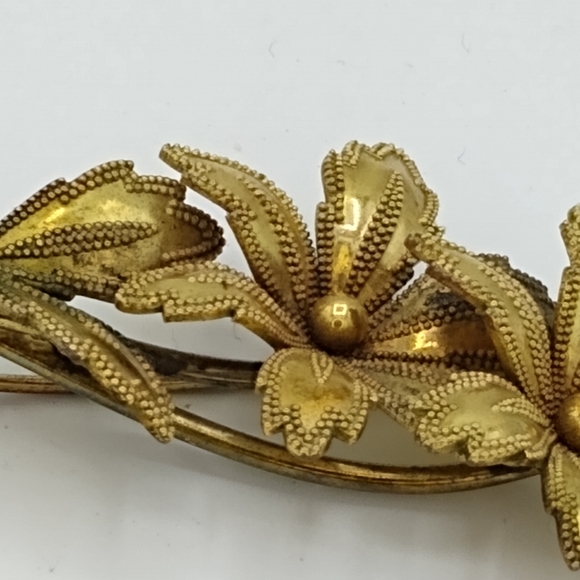 Flower Daisy Posy Bouquet Gold tone Milgrain Brooch Pin Vintage - Picture 6 of 15